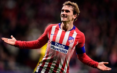 乐竞快讯-三笘薰突破像过凌晨马路